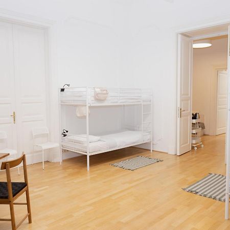 Jupiter Home Buda Boedapest Buitenkant foto